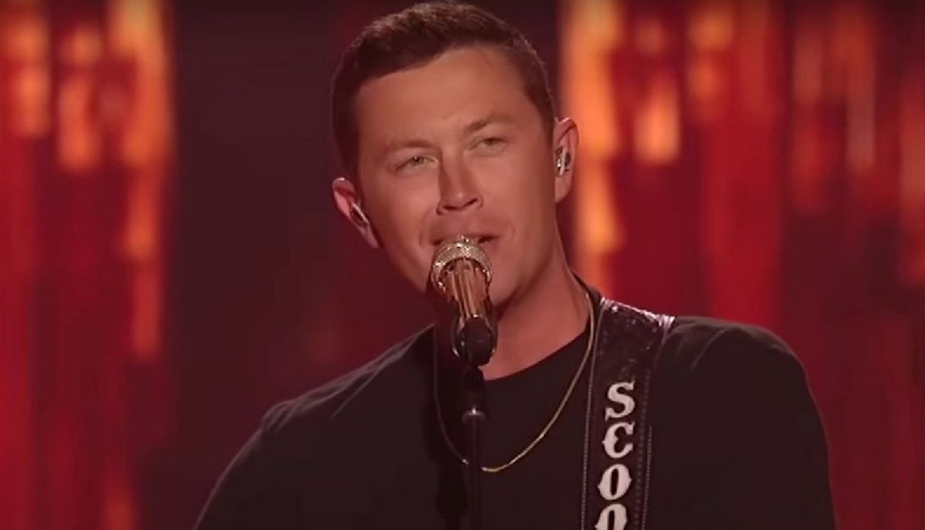 Scotty McCreery's 2024 Concert Proves His Mastery in Country Music Singing